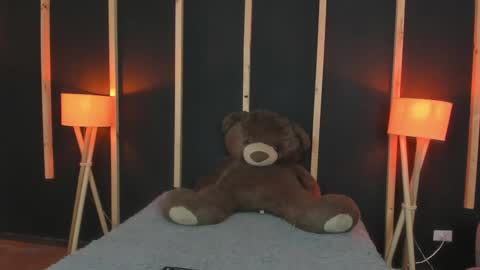 Snapshot of vampy_dolll chatting on January 5, 2025, 1:04 pm vampy_dolll online show from January 5, 2025, 1:04 pm