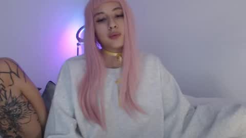 Snapshot of vandalovee chatting on February 24, 2025, 9:32 am Babi Alu online show from February 24, 2025, 9:32 am