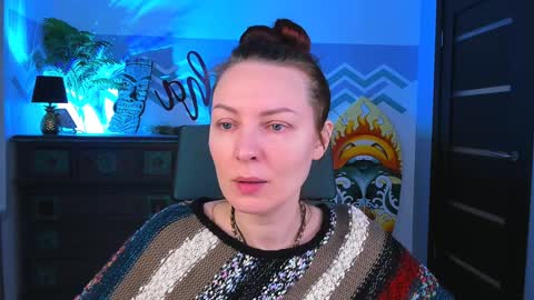 Vanda online show from December 25, 2024, 5:16 am