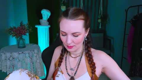 Vanda online show from February 7, 2025, 7:07 am