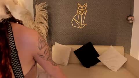 Snapshot of vane_vixen chatting on October 27, 2025, 6:01 pm vane_vixen online show from October 27, 2025, 6:01 pm