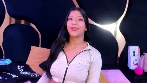 Vane online show from April 17, 2026, 6:55 pm