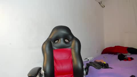 vanelope_smith online show from October 3, 2025, 10:40 pm