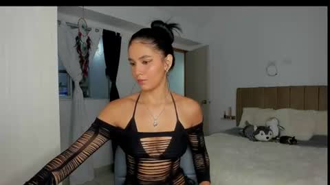 vanesa_g1 online show from July 25, 2026, 4:10 am