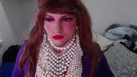 vanesacrossri online show from February 14, 2026, 10:23 am