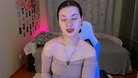 Snapshot of vanessa_brills chatting on February 2, 2025, 9:45 pm Vanessa online show from February 2, 2025, 9:45 pm