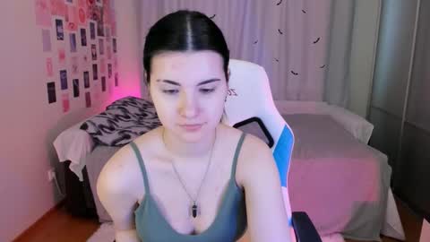 Snapshot of vanessa_brills chatting on March 1, 2025, 8:34 am Vanessa online show from March 1, 2025, 8:34 am