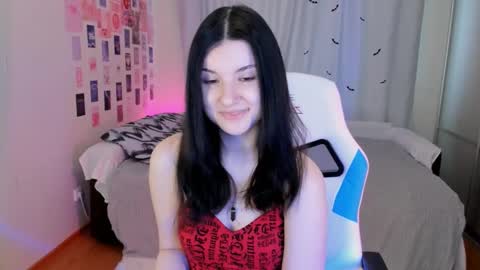 Snapshot of vanessa_brills chatting on March 3, 2025, 8:27 am Vanessa online show from March 3, 2025, 8:27 am