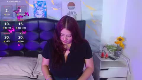 Vanesa online show from May 25, 2026, 11:49 am
