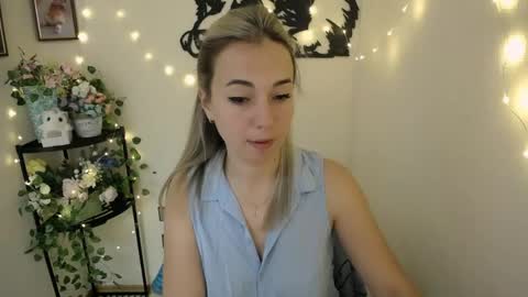 Snapshot of vanessa_joy_ chatting on May 24, 2026, 7:46 am Vanessa online show from May 24, 2026, 7:46 am
