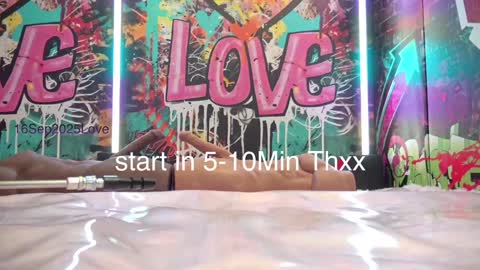 Snapshot of vanessa_love chatting on September 16, 2025, 2:18 pm Vanessa online show from September 16, 2025, 2:18 pm