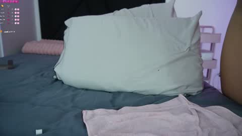 Vanessa online show from July 23, 2026, 1:58 am