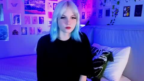 Vanessa online show from July 22, 2026, 2:53 pm