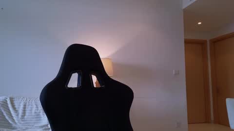 vanessa online show from December 25, 2024, 4:54 am