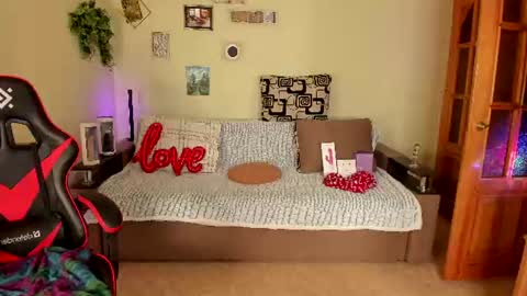 vanessabeautyy online show from July 22, 2026, 9:28 pm