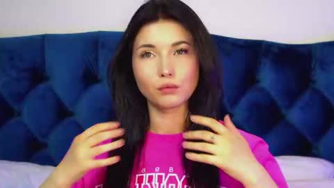 Vanessa online show from June 21, 2026, 7:05 pm