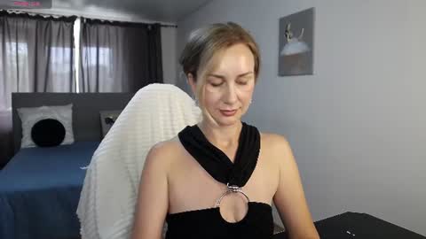 Snapshot of vanessakleiner chatting on July 11, 2026, 9:23 am Vanessa online show from July 11, 2026, 9:23 am