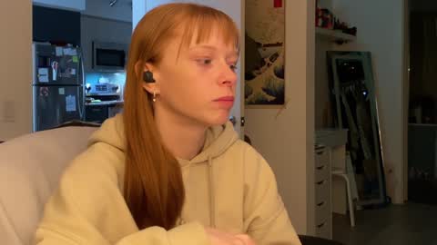 Vanessa  online show from January 1, 2025, 5:00 pm