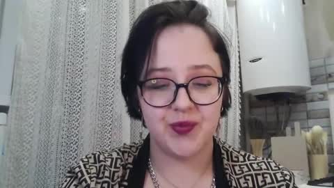 vanessashadow online show from April 1, 2026, 10:07 pm