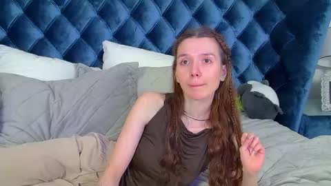 Snapshot of vanessavienne chatting on April 21, 2026, 3:24 am VanessaVienne online show from April 21, 2026, 3:24 am
