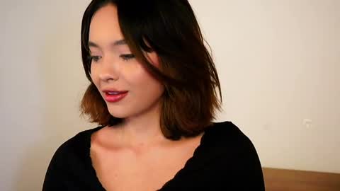 Snapshot of vanesse_ chatting on March 6, 2025, 2:41 am Irina online show from March 6, 2025, 2:41 am