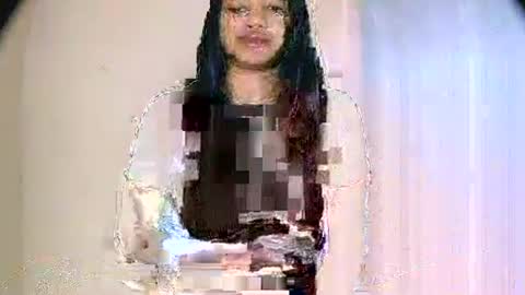 Snapshot of vanih27 chatting on May 16, 2026, 6:43 am vanih27 online show from May 16, 2026, 6:43 am