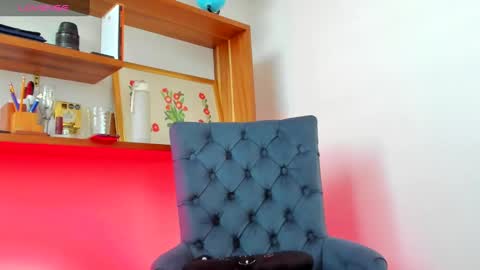 Snapshot of vaniisha_ chatting on February 14, 2025, 12:03 pm Vanisha online show from February 14, 2025, 12:03 pm