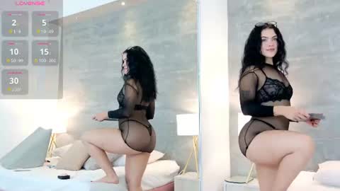 vanika_ray online show from July 11, 2026, 11:35 am