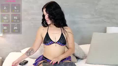 vanika_ray online show from July 26, 2026, 12:23 pm