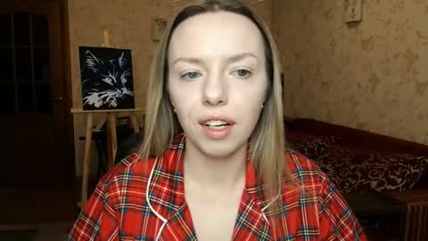 VanillaMuffin online show from February 26, 2025, 7:09 am