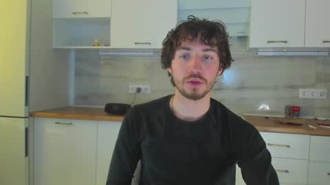 Vanish online show from March 8, 2025, 12:09 pm