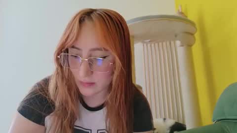 Snapshot of vanlet chatting on May 2, 2026, 7:30 pm Elizabeth online show from May 2, 2026, 7:30 pm