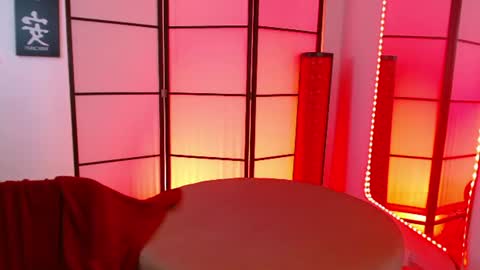 Vanne  online show from July 21, 2026, 3:53 am