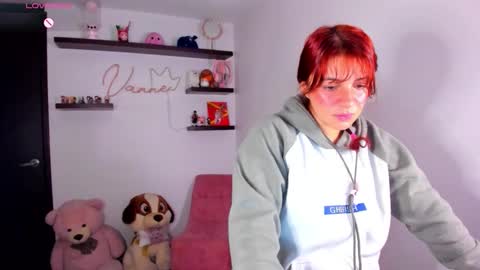 Snapshot of vannessa_shy chatting on May 5, 2026, 11:46 pm Vanesa online show from May 5, 2026, 11:46 pm