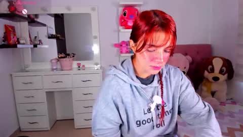 Snapshot of vannessa_shy chatting on May 8, 2026, 6:13 pm Vanesa online show from May 8, 2026, 6:13 pm