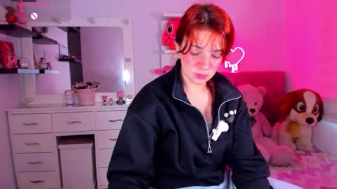 Snapshot of vannessa_shy chatting on May 12, 2026, 8:06 pm Vanesa online show from May 12, 2026, 8:06 pm