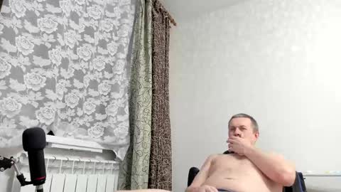 vano_822 online show from March 2, 2025, 9:22 pm