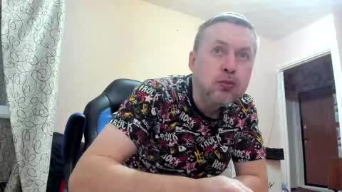 vano_822 online show from September 20, 2025, 5:03 pm