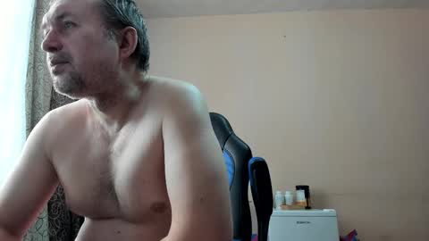 vano_822 online show from February 26, 2026, 10:36 am