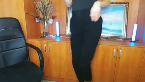 Vanessa online show from October 5, 2025, 6:23 am