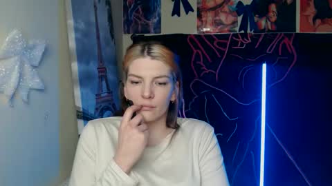 Vanessa online show from March 13, 2026, 6:03 pm