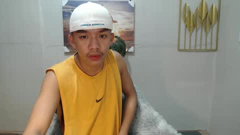 Snapshot of vanxxx2005 chatting on December 8, 2024, 3:45 pm vanxxx2005 online show from December 8, 2024, 3:45 pm