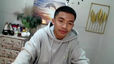 Snapshot of vanxxx2005 chatting on February 17, 2025, 9:19 pm vanxxx2005 online show from February 17, 2025, 9:19 pm