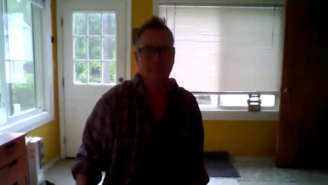 Snapshot of varaggo chatting on May 6, 2026, 2:33 pm varaggo online show from May 6, 2026, 2:33 pm