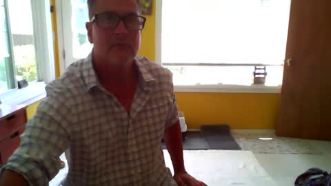 Snapshot of varaggo chatting on June 6, 2026, 6:12 pm varaggo online show from June 6, 2026, 6:12 pm