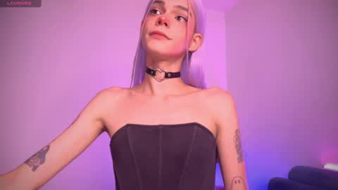 Snapshot of varya_ferreira chatting on March 12, 2025, 5:02 am Varya Ferreira - independent model online show from March 12, 2025, 5:02 am