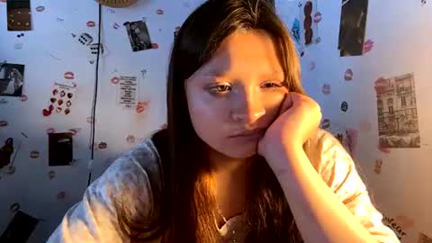 Snapshot of vasilikigravely chatting on July 28, 2026, 11:17 am Anny online show from July 28, 2026, 11:17 am