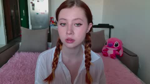 Snapshot of vasilisa_lik chatting on November 6, 2025, 7:09 am Vasilisa lik online show from November 6, 2025, 7:09 am