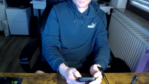 Vaslo online show from April 10, 2026, 9:47 am