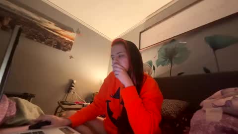 vaua089 online show from October 18, 2025, 5:54 am